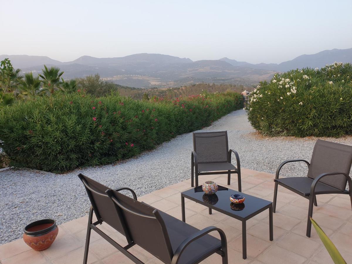Premium Bed & Breakfast Casa Alegria Andaluza Los Romanes Extérieur photo